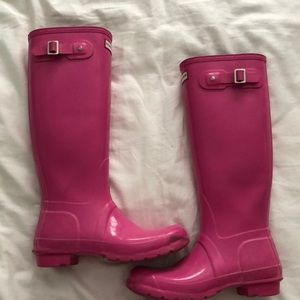 Gently used Original High Gloss Hunter rain boots